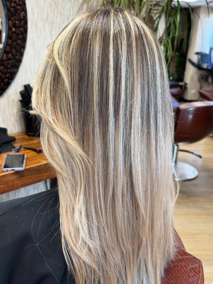 Avant apreslanvollon ArtCoiffure transformation hairstyles 1 1406593127888014 - Coiffure