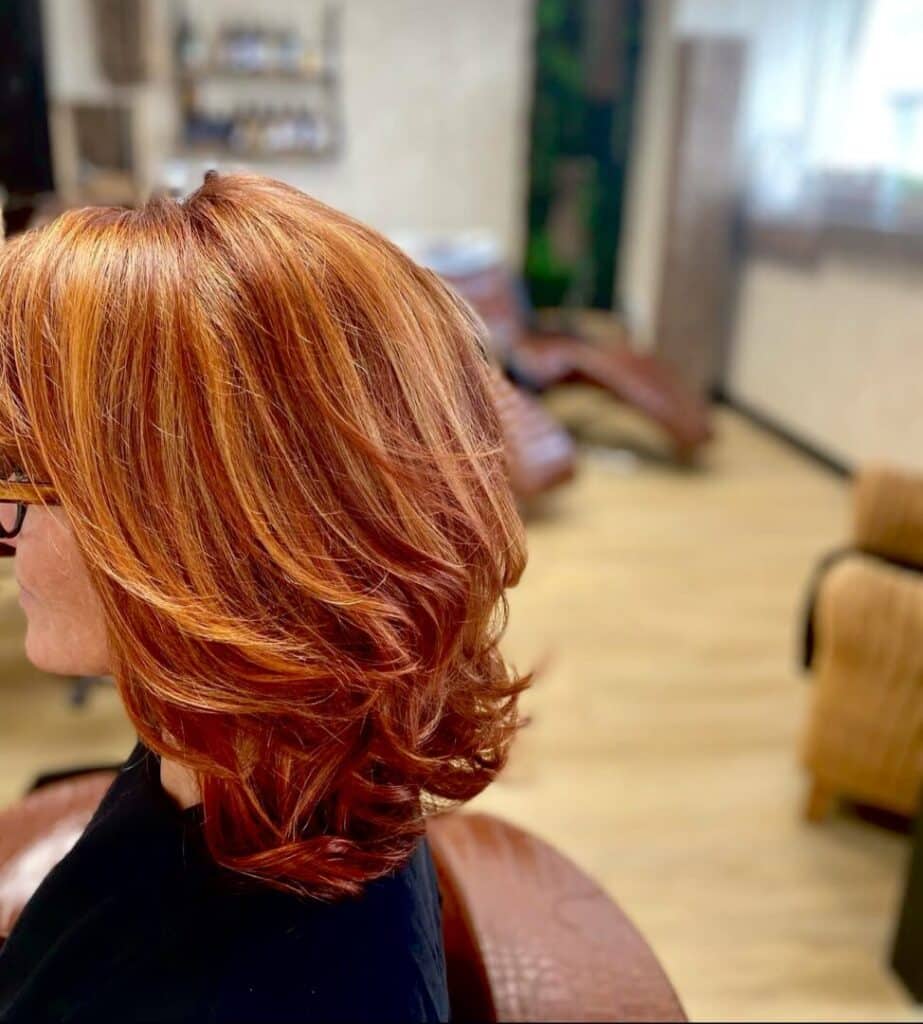 Coiffeur coloriste Lanvollon Guingamp Saint Brieuc - Coloriste